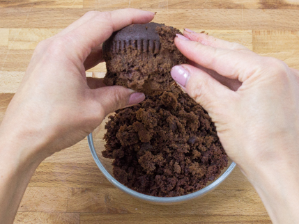 Chocolate_Mint_Cupcakes_howto_web Chocolate_Mint_Cupcakes_howto_web