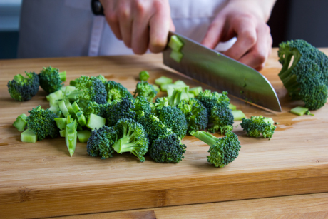 5. Chopping vegetables for pad Thai