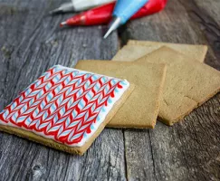 Royal Icing Tutorial: Marbling